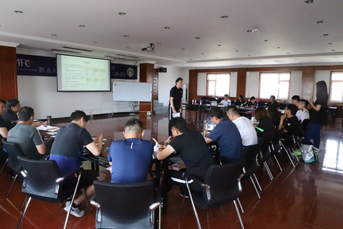2018年亚足联-中国足协职业级教练员证书培训