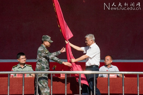 中国人民大学2017级2888名本科生军训开营