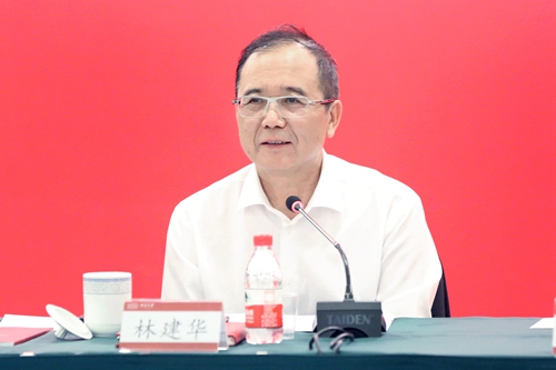 北京大学召开2018年教师节座谈会