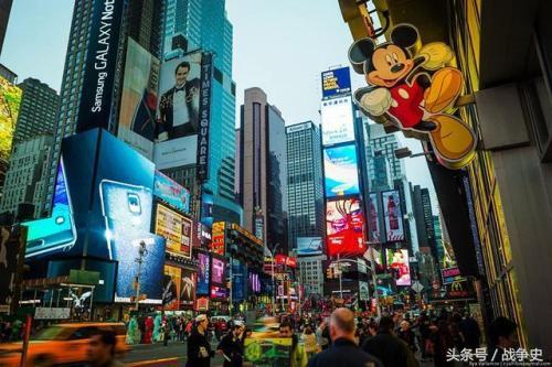 美国才是发展中国家?世界老大突然开始哭穷,只