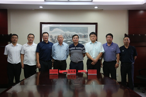 中国足球学校与内蒙古足球协会签署战略合作协议