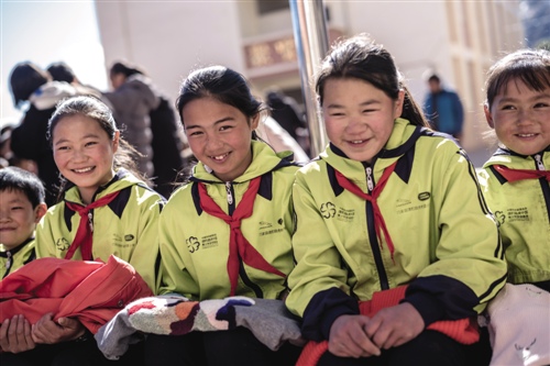 脱贫攻坚战扶贫必扶智: 捷豹路虎持续助力贫