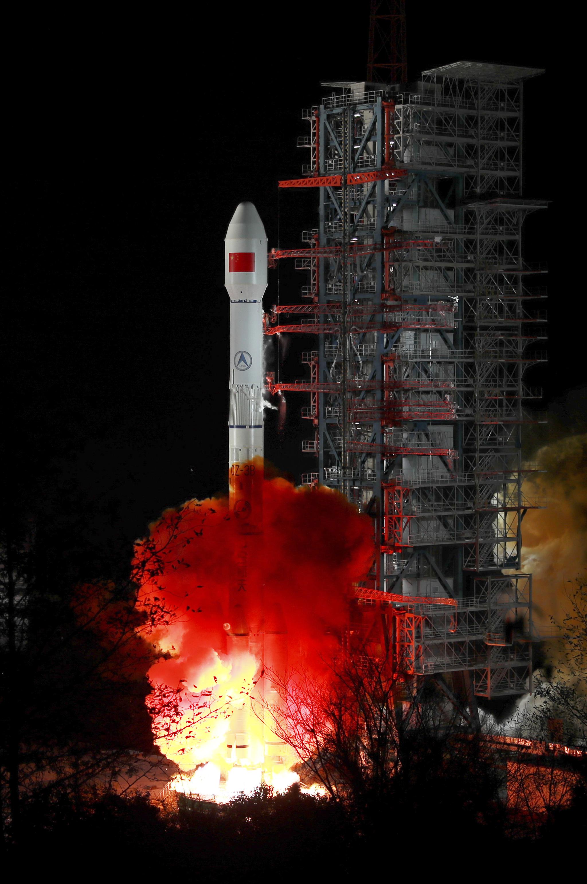 中星2D成功发射 中国航天2019年实现开门红