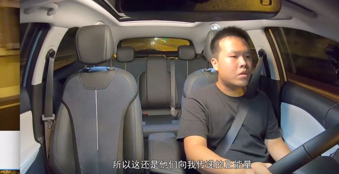 总有人正年轻:认真生活的样子真的很美