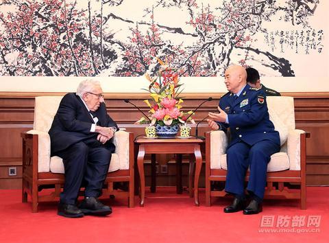 许其亮会见美国前国务卿基辛格