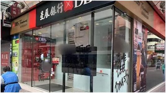 ag投注法综合查询 贝纳利发布全新复古机车,2019款帝王400亮相,外观造型惹人注目
