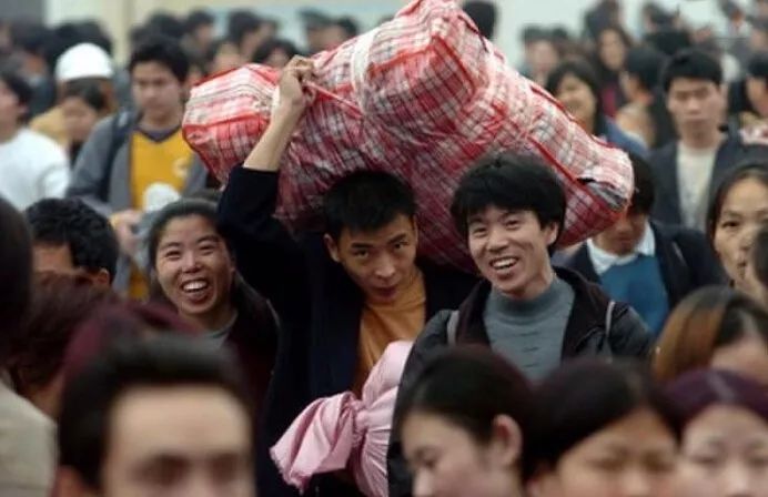 广东常住人口达1.1亿!男比女多556万,老龄化继