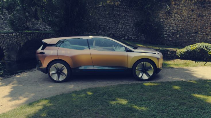 BMW Vision iNEXT： 用改变未来的步伐，引领新型消费潮流
