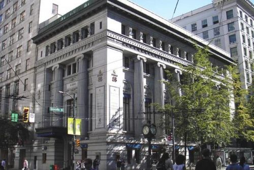 加拿大两大银行遭黑客攻击 近9万名客户数据被窃 