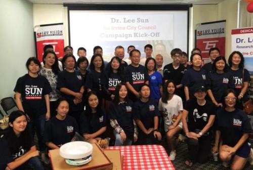 孫立清競選爾灣市議會開啓選戰,或義工支持。來源:孫立清提供