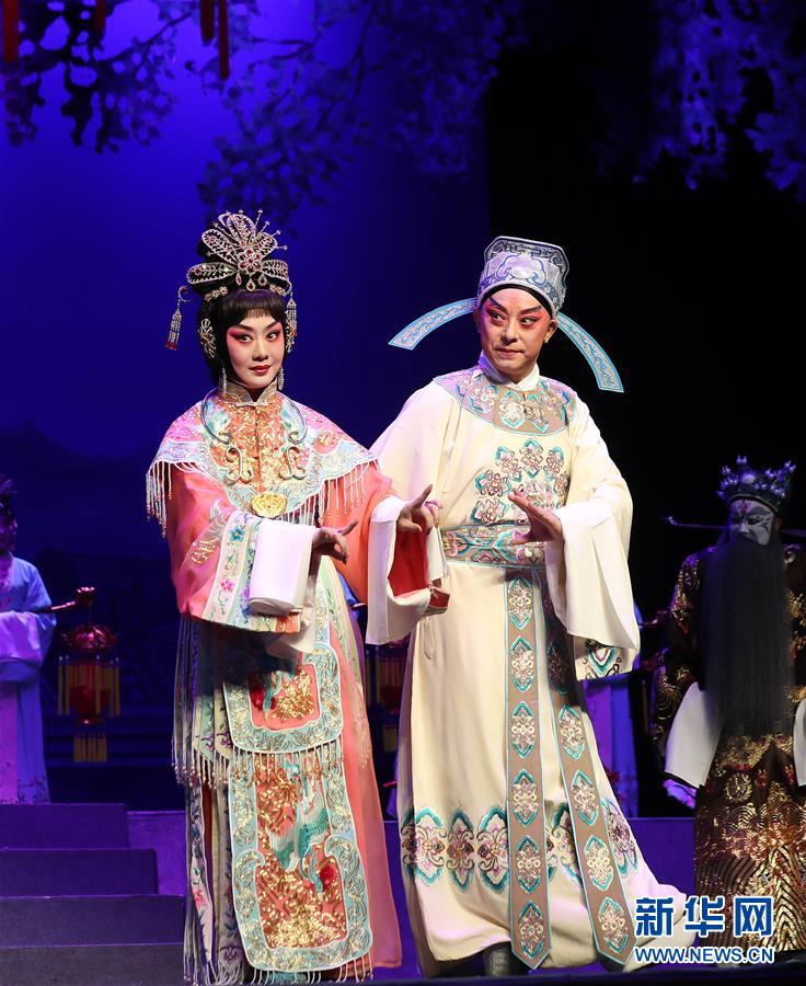 李胜素、于魁智领衔主演新创剧目《帝女花》武汉上演