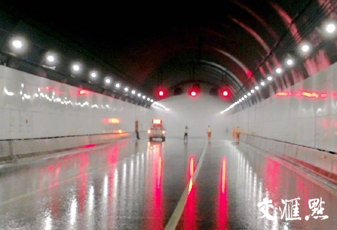 高考、中考、端午三个时间段 南京两过江隧道