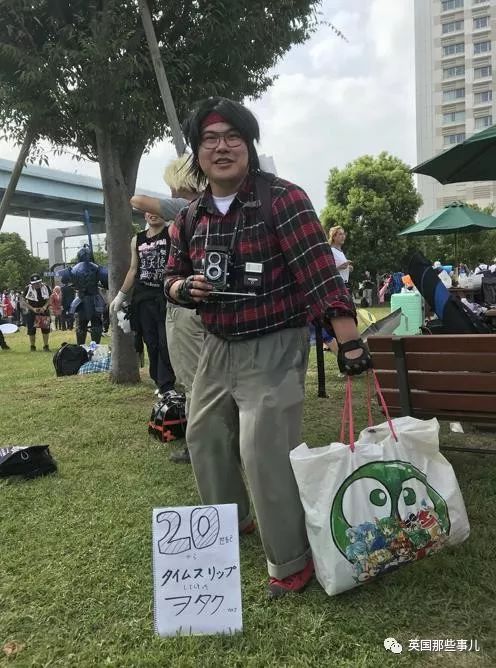 日本阿宅结婚半年就扛不住:&quot;连偶像都不让追，这婚必须得离!&quot;