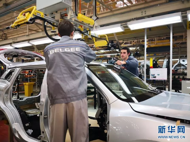 λ�ڰ׶���˹�ļ���ȫɢ���������쳧�������װ���䡣�»������ ������ ��