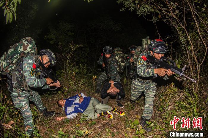 多宝登录平台登录|罚款5万元!台州海警查处浙江首起海洋非法倾废案