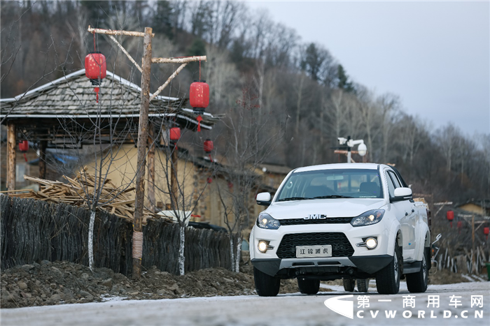 驰骋长白山 且看域虎如何在冰雪世界为所欲为