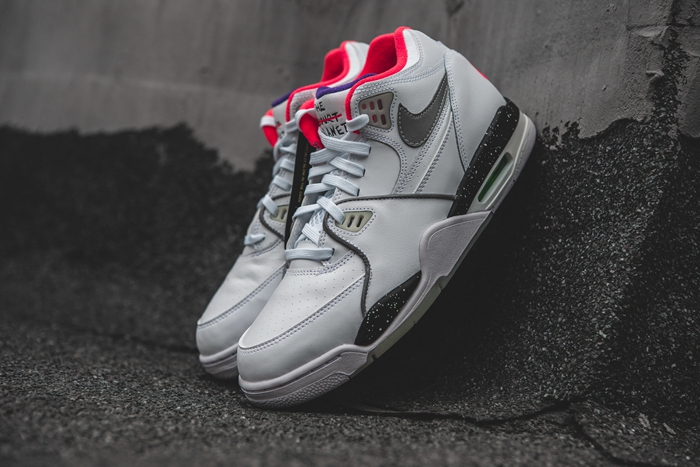 独一无二的夜光效果!耐克「中国限定」