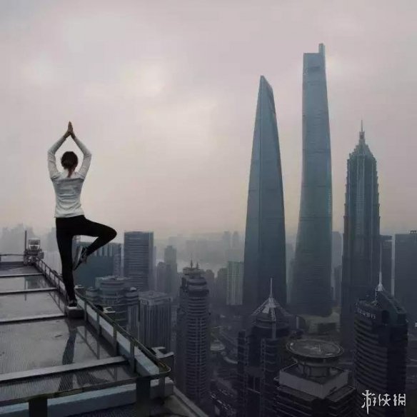 战斗民族人少是有原因的!小姐姐晒超高性感私房照