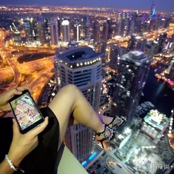 战斗民族人少是有原因的!小姐姐晒超高性感私房照