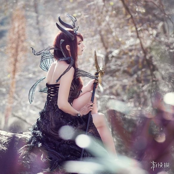 S޷ֵ Coser Emily AureliaԸCos