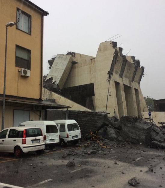 快讯!意大利城市热那亚A10高速公路上一高架