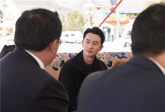 黄轩西藏扶贫“回到拉萨” 星光行动收获满满