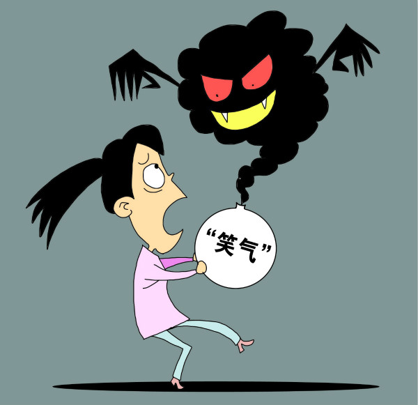 吸食笑气持刀刺杀室友 被入刑再也笑不出来