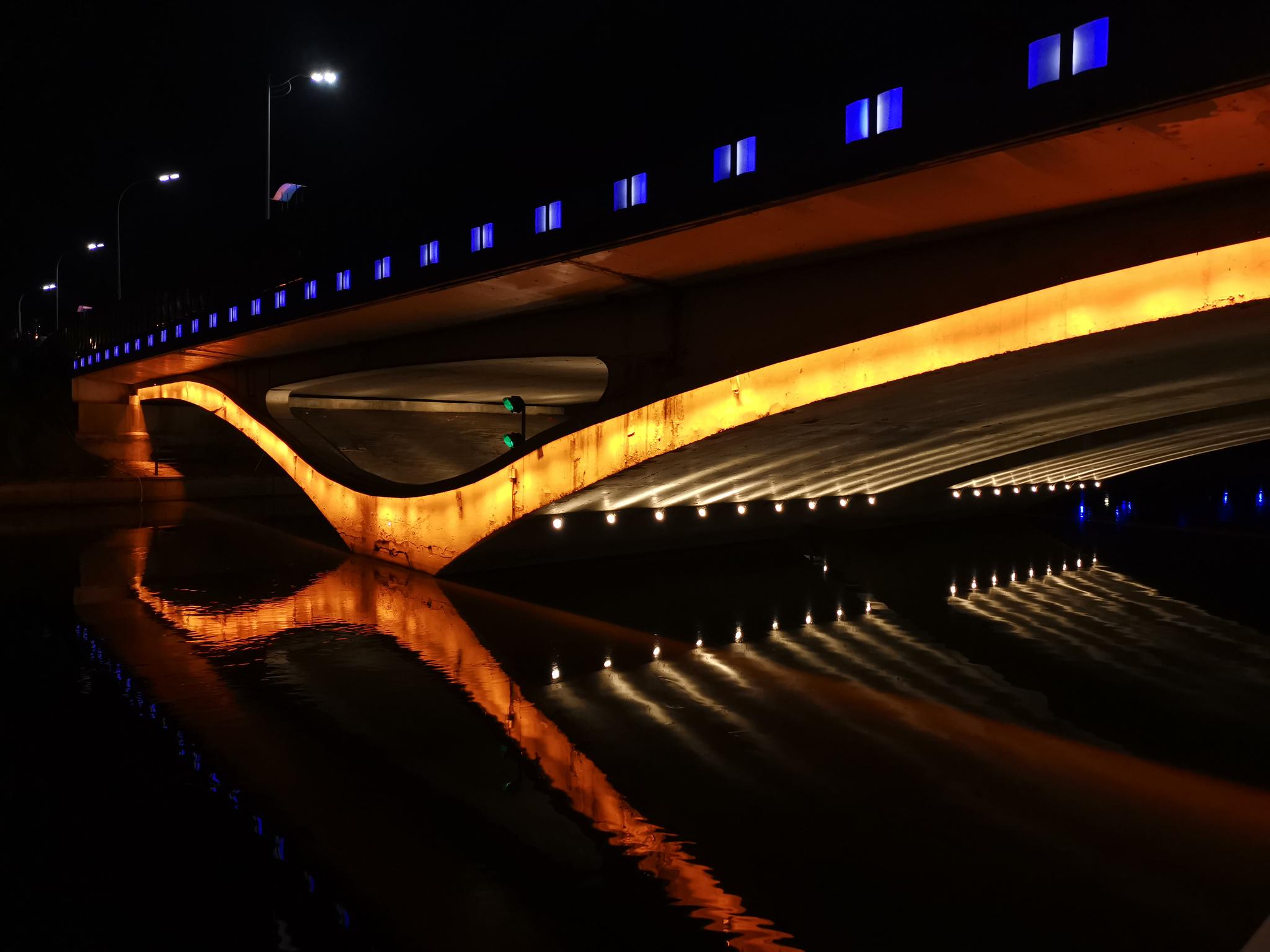 市政桥梁灯光设计-惠水涟江大桥 - 聚彩源亮化工程