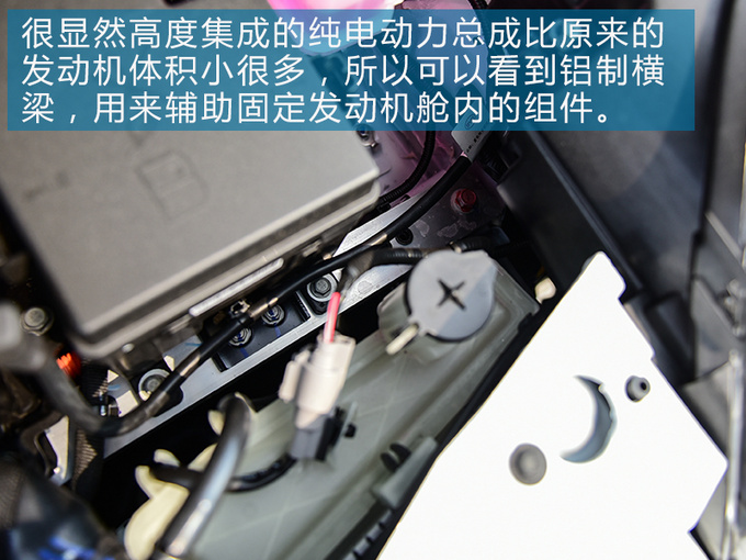 做了10年编辑,试过几百辆车,没想到被这“老年代步车”刷新了认知!