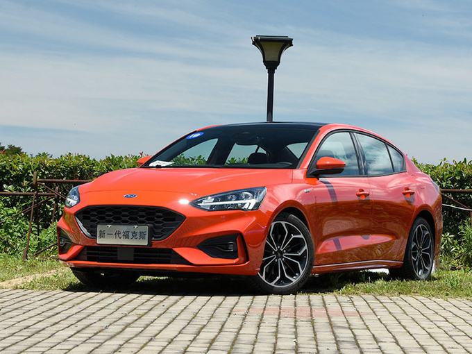福特销量逆势增长，福克斯增幅超60% 还要带你去赛道试驾？