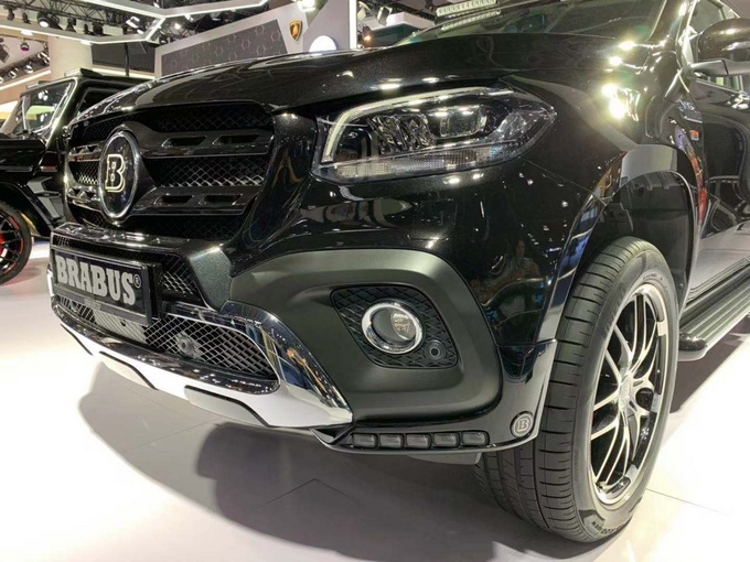 全球首款奔驰巴博斯皮卡细节全曝光