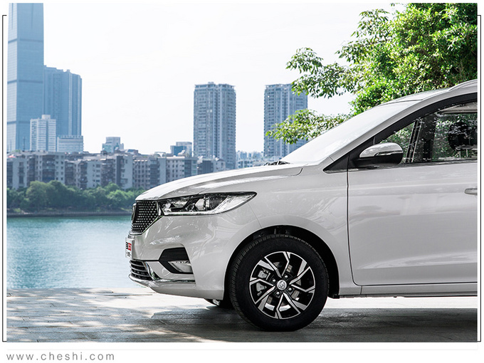 再等10多天，宝骏将推新MPV，搭载CVT，7.5万就能入手