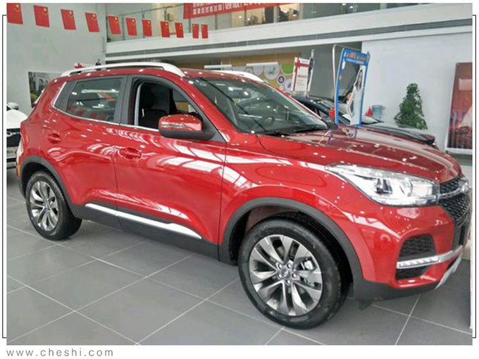 奇瑞瑞虎5x高配SUV，换1.5T动力，售8.99万，这个月就能买