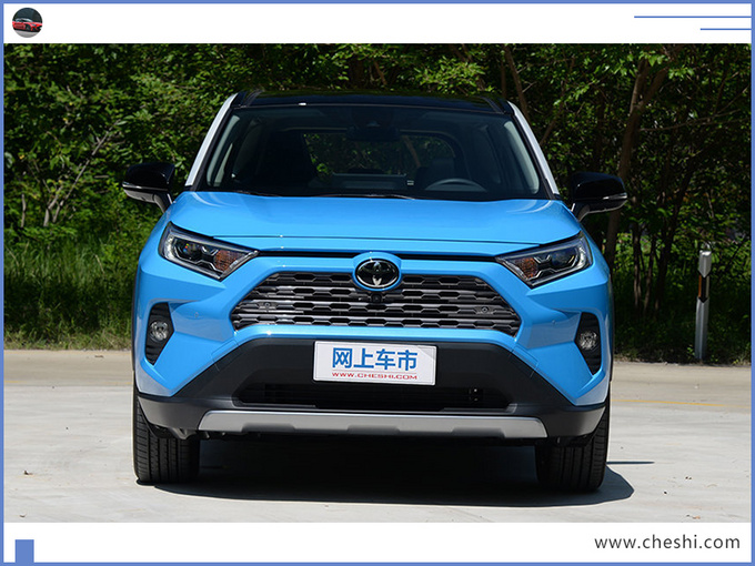 丰田新RAV4混动版实车图！下月发布，油耗不到2升？让CR-V怎么卖