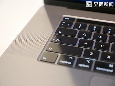 macbookpro 16寸外接显示器 8d9d-iixntzz7838493.jpg