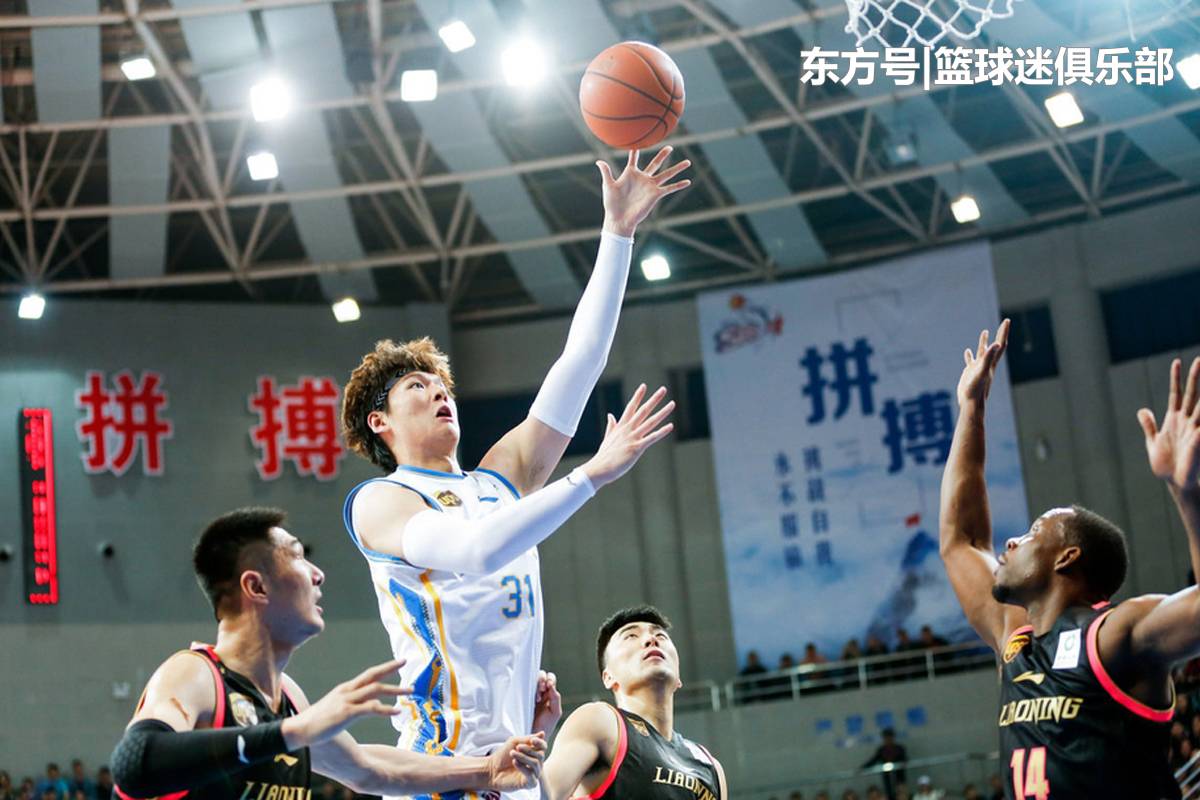 八强赛CBA技术统计:外援垄断被打破郭艾伦王