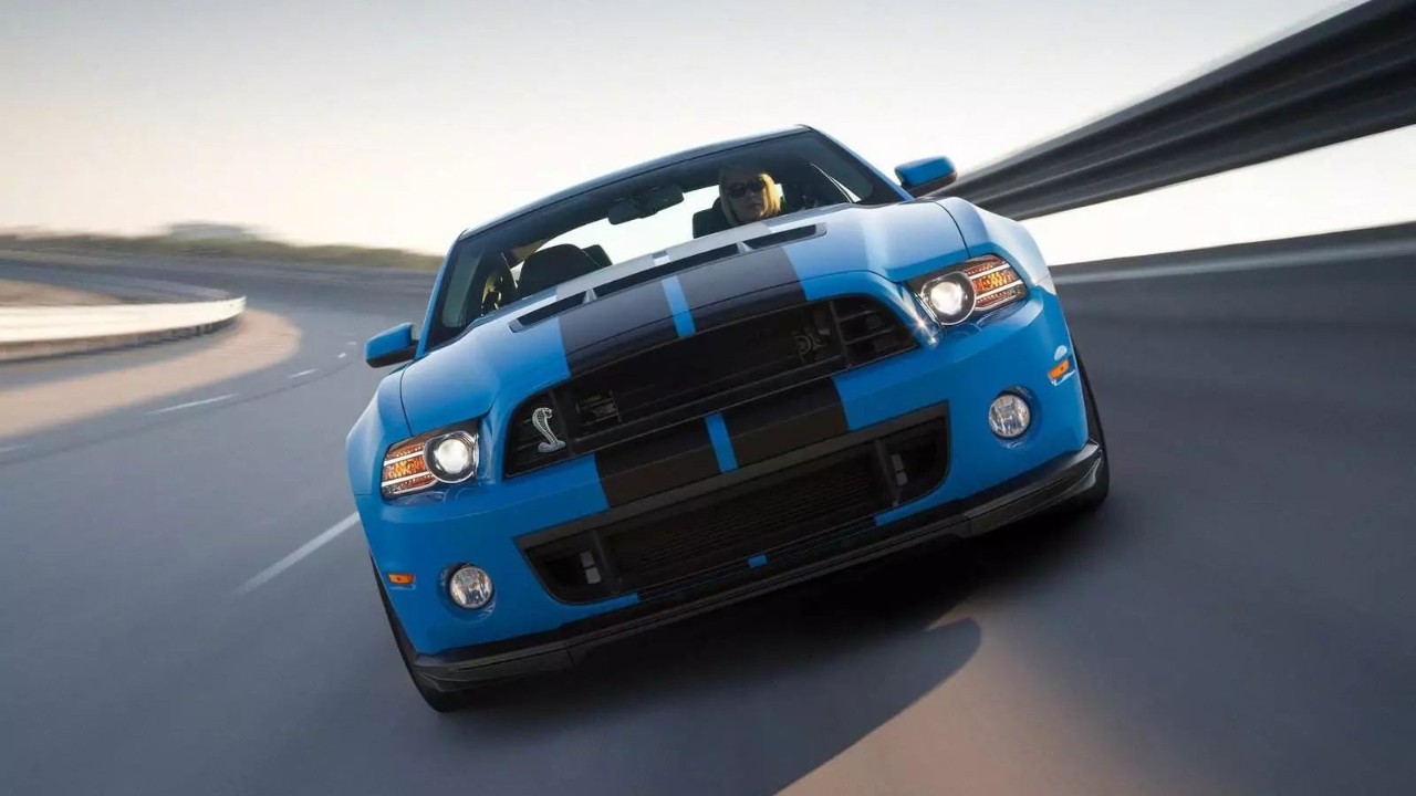 当野马变成“野狗”，40万之内，你选TA还是大黄蜂？