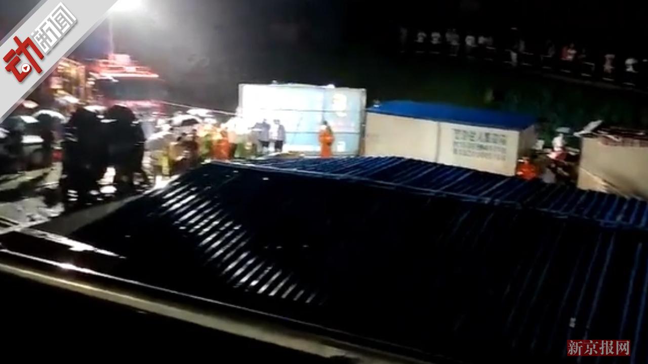 现场:安徽六安一建筑工地活动板房坍塌6死2重