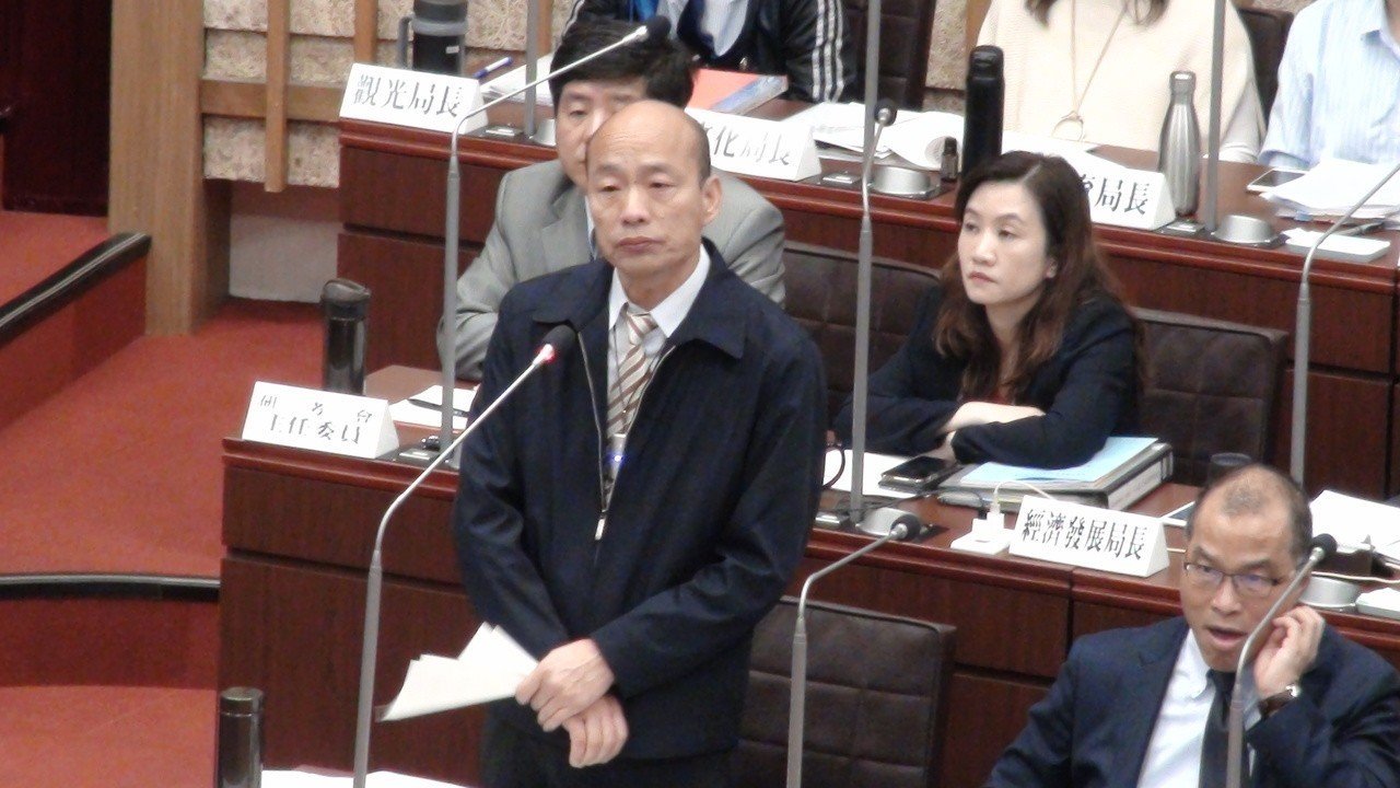 韩国瑜接受质询(图源:联合新闻网)