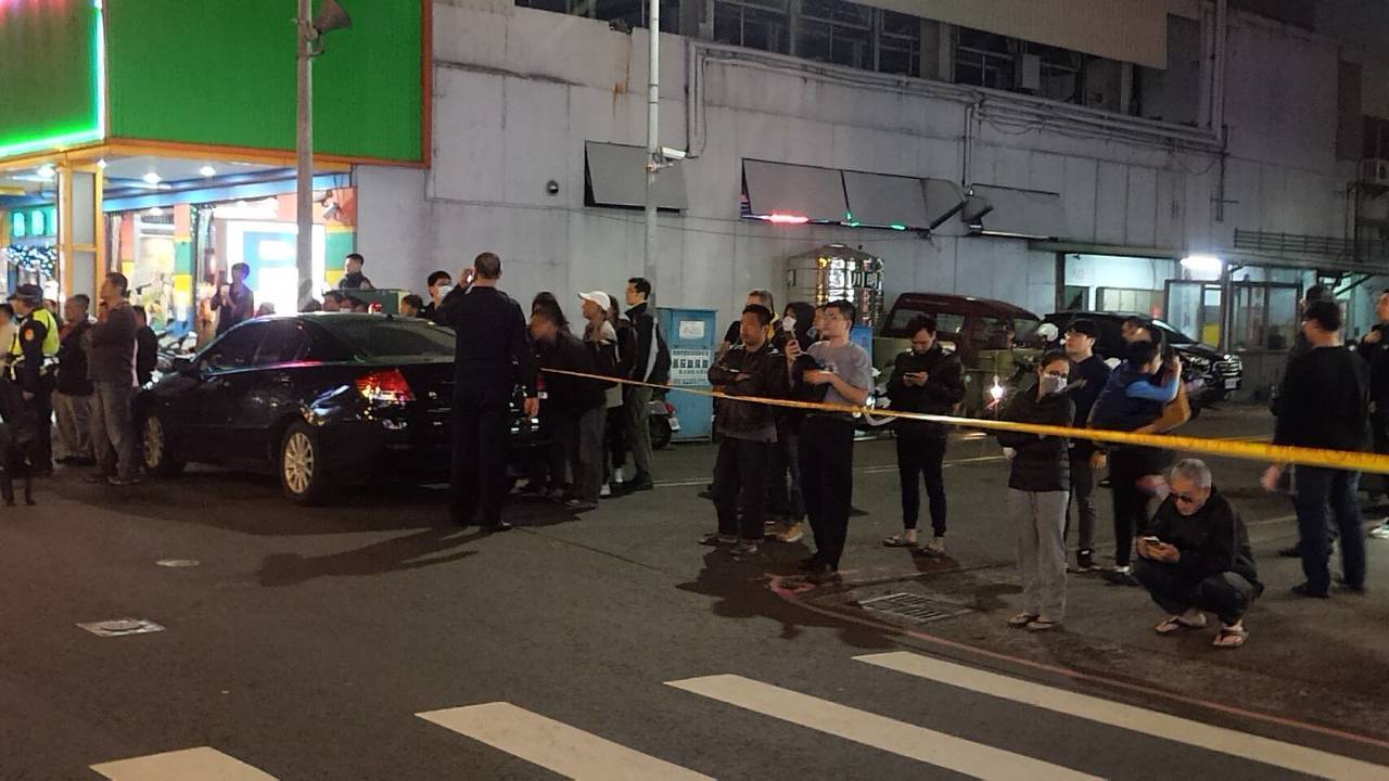 国民党台南一党部遭放“爆裂物” 警方嫌犯正对