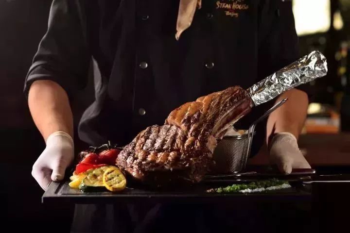 三里屯这家超多明星打卡的网红西餐厅,竟然拥