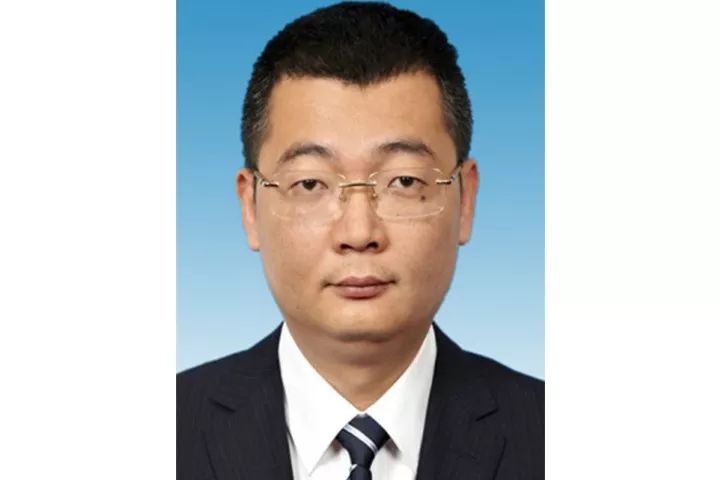吉祥体育官方 浔阳区关工委报告团到浔东小学开展饮食健康教育讲座