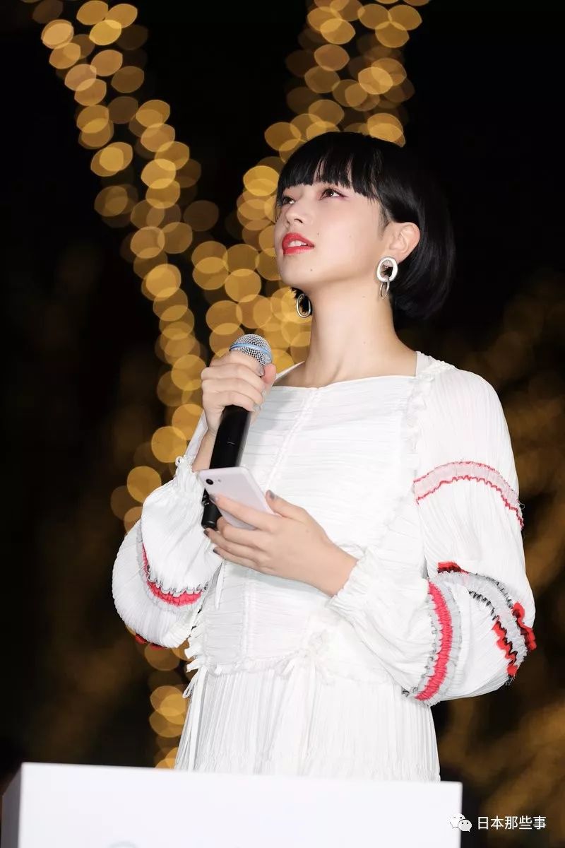 2018日本圣诞点灯式 谁的造型最美