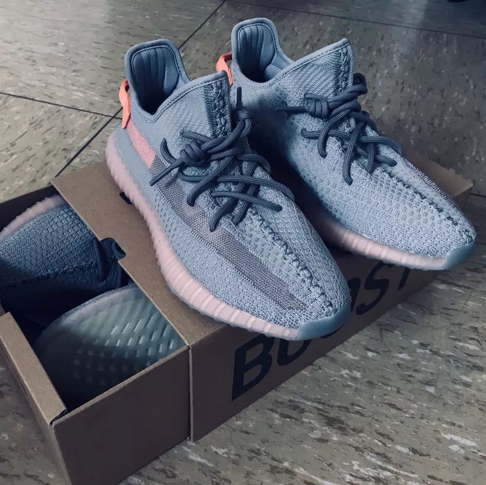 Adidas Yeezy 350 True Form vs Beluga Sneaker Unboxing
