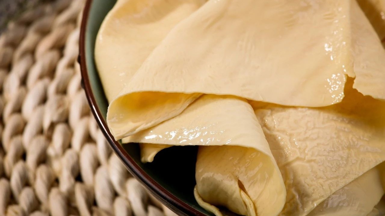 金庸最爱:武汉三鲜豆皮...