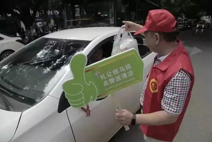 柳州人不服输!这件事一争就争了16年,可以说很