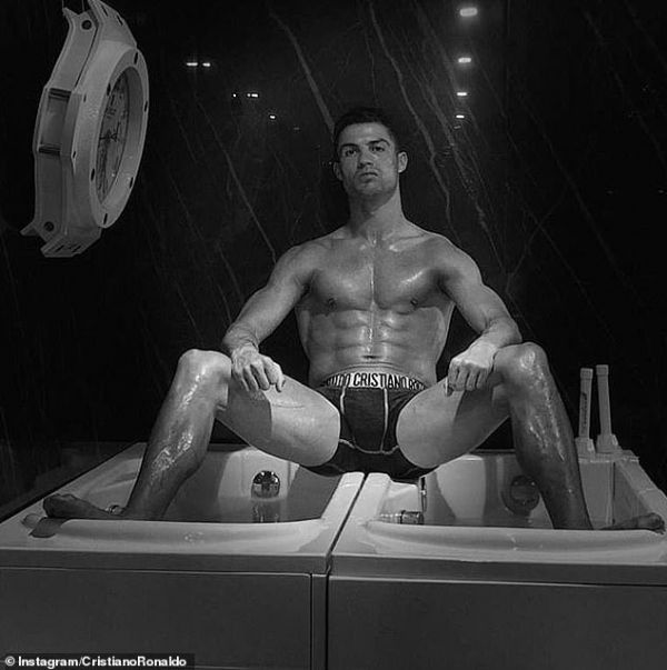 C罗积极特训渴望尽快恢复 尤文主帅:他欧冠比