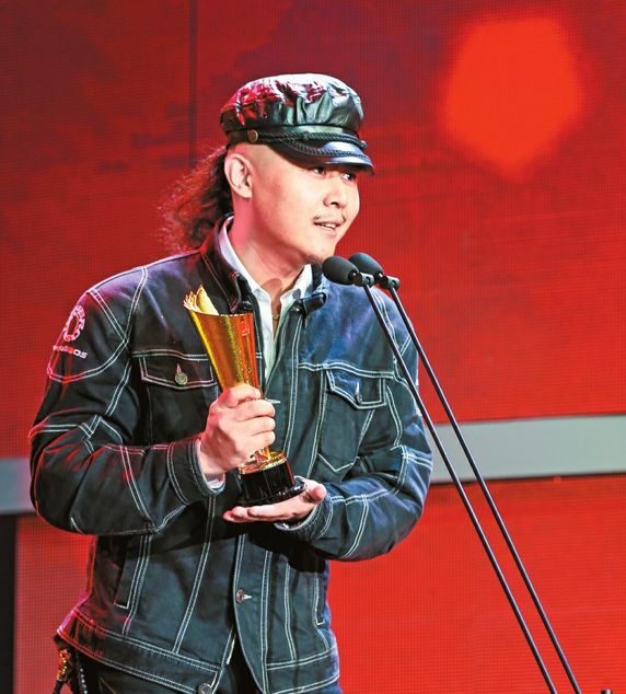 作家榜主榜发布!时隔8年,杨红樱重回作家榜榜