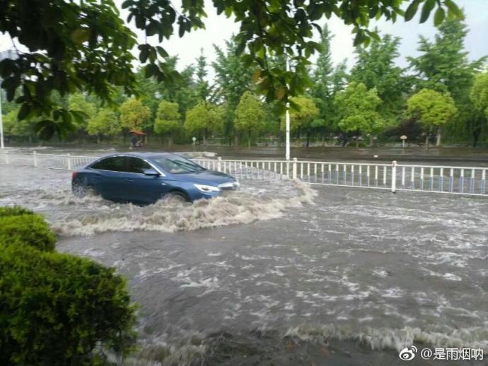 湖北多地遭遇强降水 宜昌6小时降水超过150毫