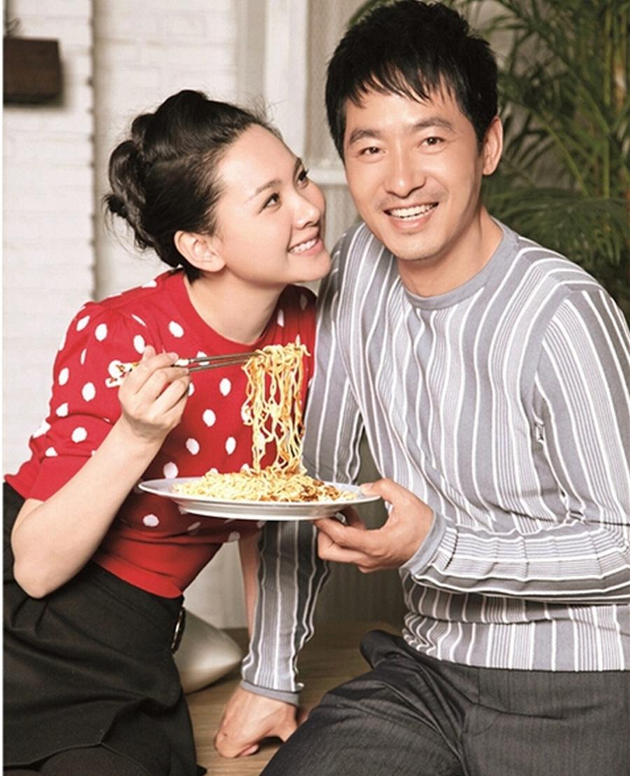 程莉莎都41了,穿上比基尼后比应采儿谢娜还火辣